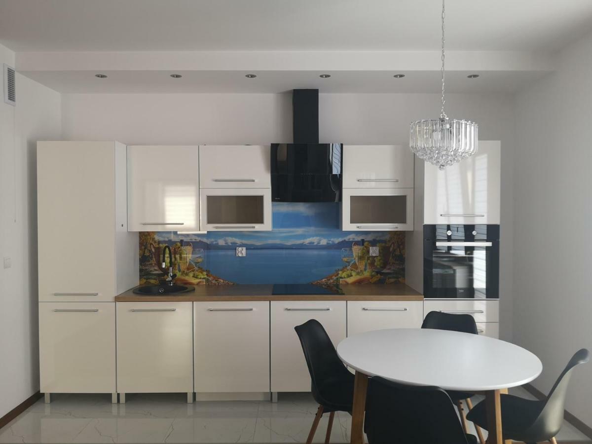 Apartament Przy Aquaparku Lägenhet Radom Exteriör bild